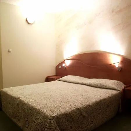 Elegant Private *